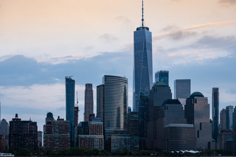 New York: Abendliche Skyline-Bootsfahrt – Lohnt es sich zum Fotografieren?